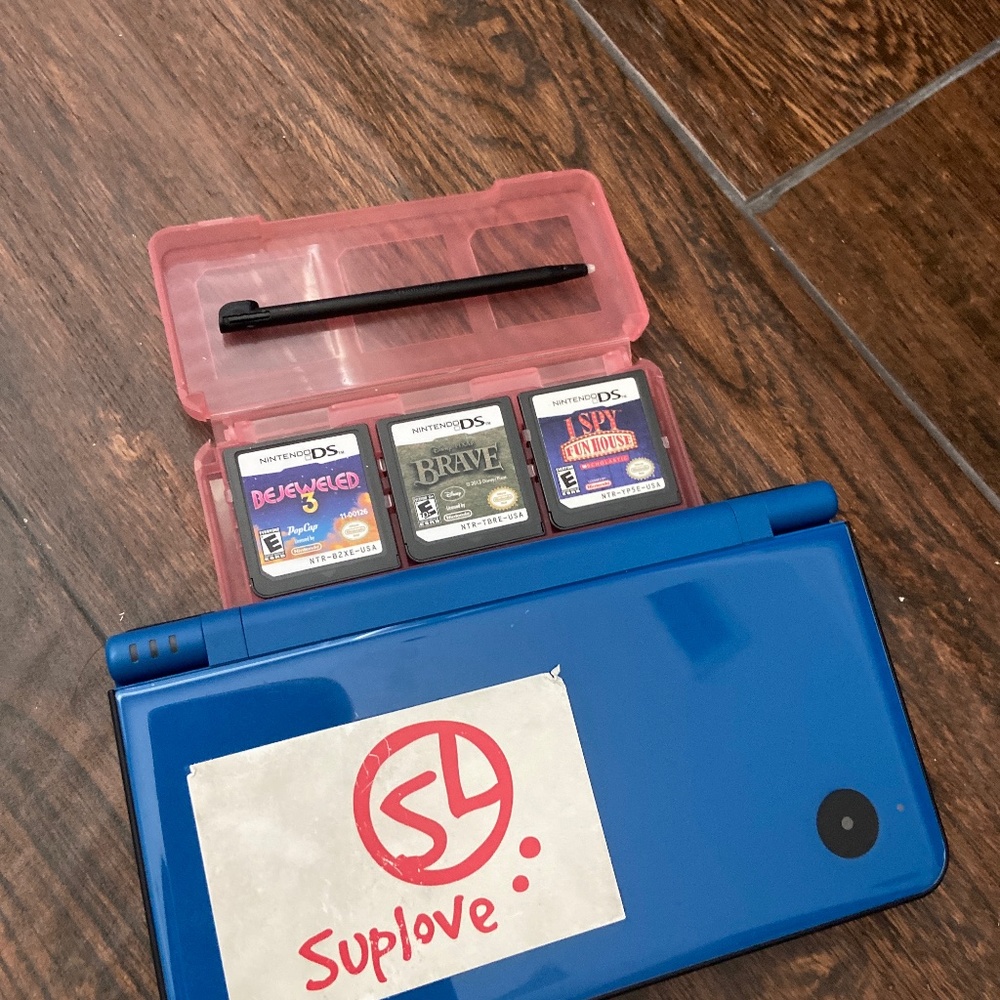 Nintendo DS XL